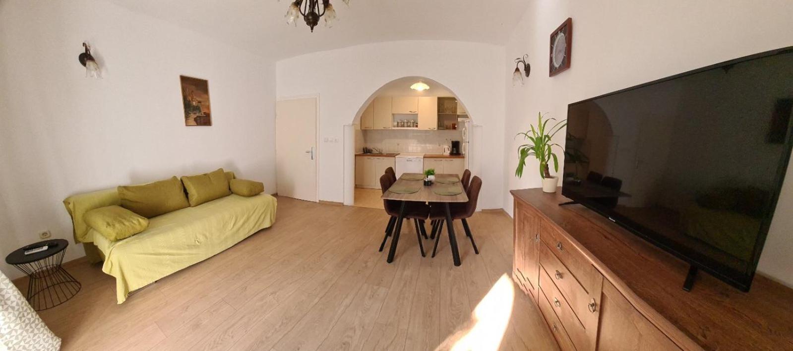 Apartmani B&S Barbat na Rabu Eksteriør bilde
